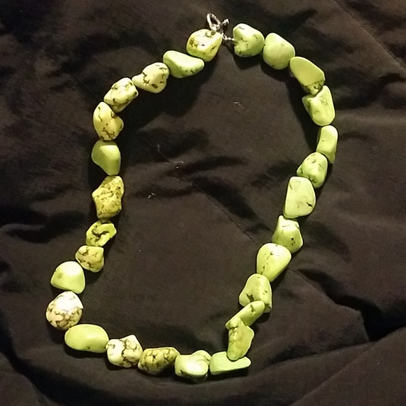 Necklaces with charm - Picture 2 of 3